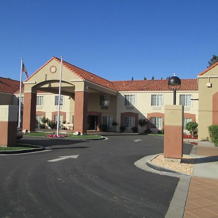 Best Western Brentwood Inn Extérieur photo
