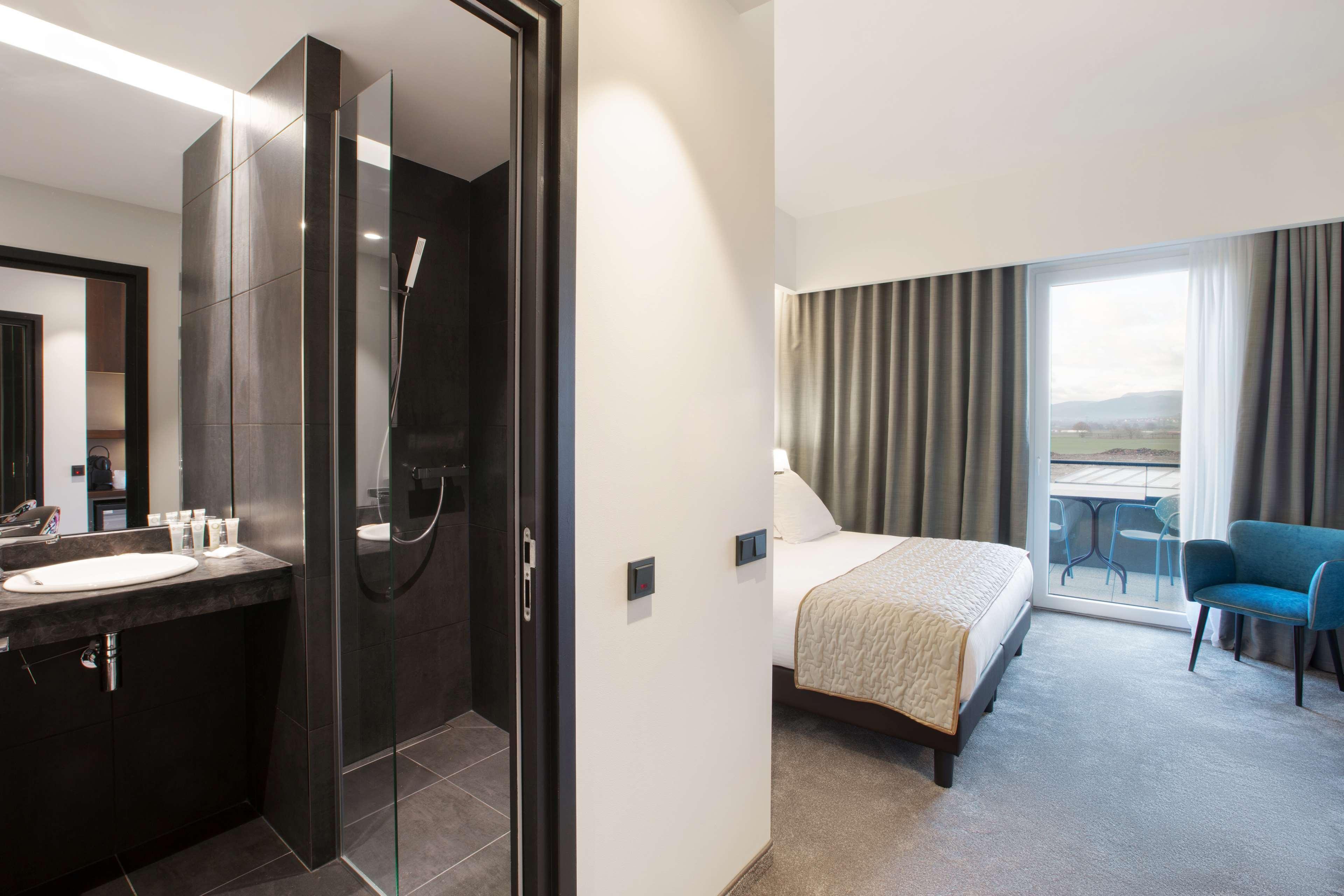 Best Western Brentwood Inn Extérieur photo