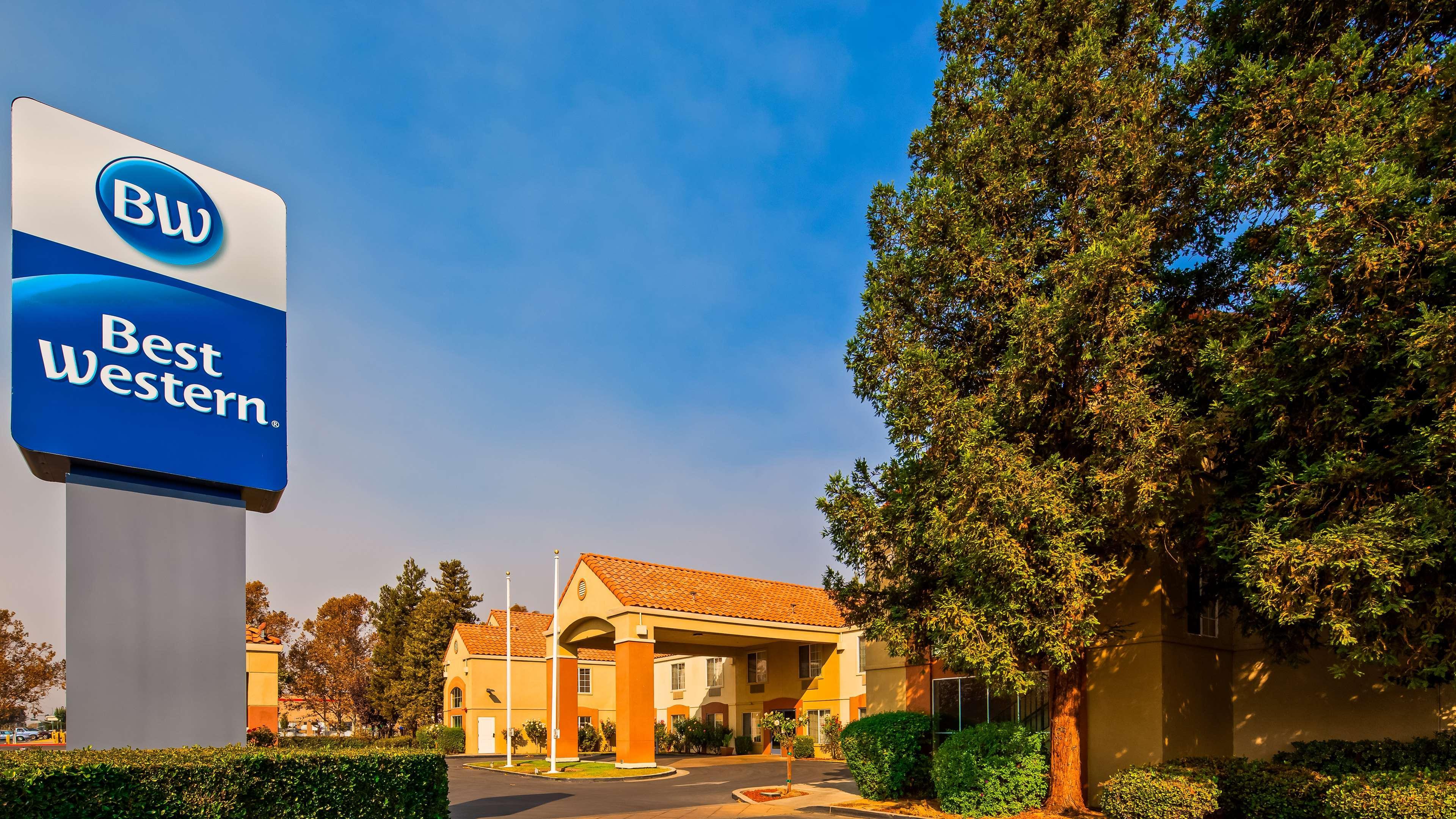 Best Western Brentwood Inn Extérieur photo